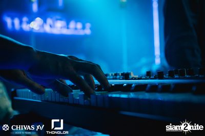 Atom Chanakan | Thonglor Official — photo 155