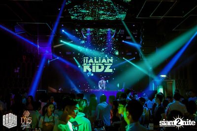 Saturday Night at BARBARBAR — photo 7