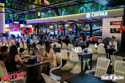 16th Anniversary w/ Slot Machine | Maldives Bar Mengjai — photo 44