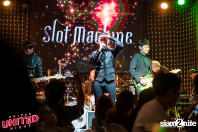 16th Anniversary w/ Slot Machine | Maldives Bar Mengjai — photo 148