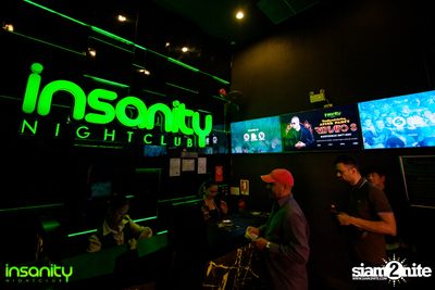 Suyano ที่ Insanity Nightclub — photo 2