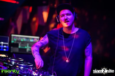 Suyano ที่ Insanity Nightclub — photo 6