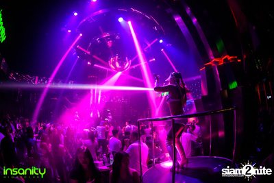 Suyano ที่ Insanity Nightclub — photo 23