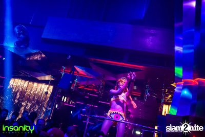 Suyano ที่ Insanity Nightclub — photo 34