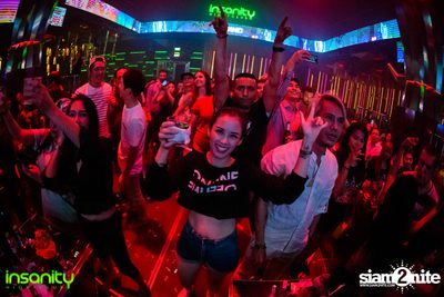 Suyano ที่ Insanity Nightclub — photo 56