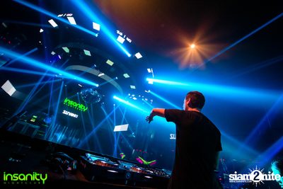 Suyano ที่ Insanity Nightclub — photo 73