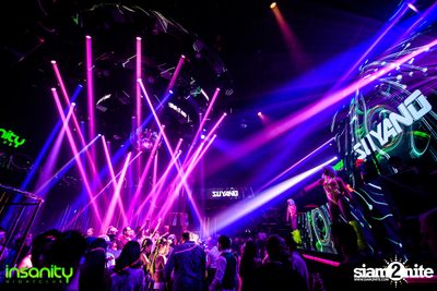 Suyano ที่ Insanity Nightclub — photo 79