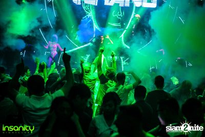 Suyano ที่ Insanity Nightclub — photo 84