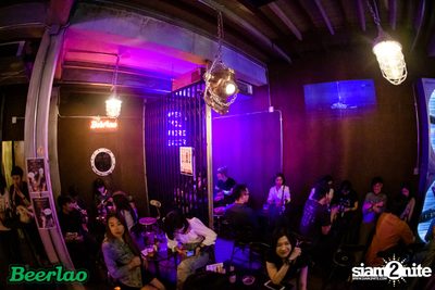 Greasy Cafe ที่ Bottle Rocket Craft Beer Bar — photo 49