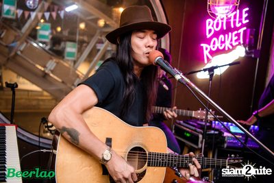 Greasy Cafe ที่ Bottle Rocket Craft Beer Bar — photo 64