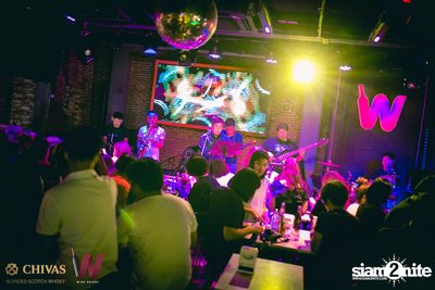 Bie Sukrit at Wine Bridge — photo 43