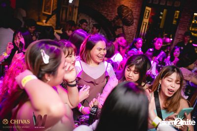 Bie Sukrit at Wine Bridge — photo 46