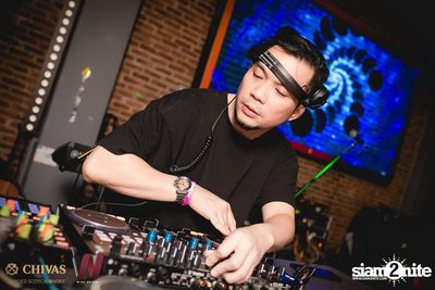 Bie Sukrit at Wine Bridge — photo 59