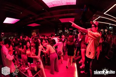 Friday Night at BARBARBAR — photo 69