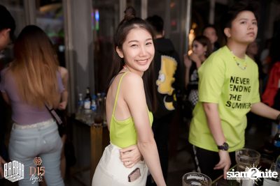 Friday Night at BARBARBAR — photo 101