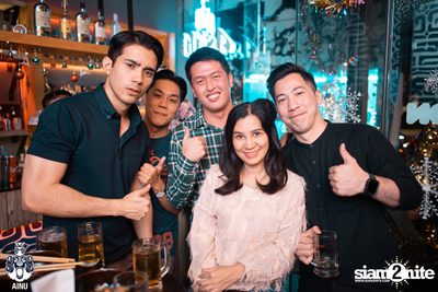 Friday Night at Ainu Bar — photo 6