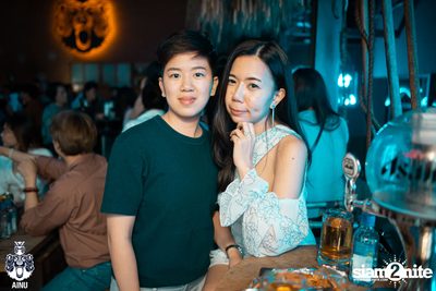 Friday Night at Ainu Bar — photo 11