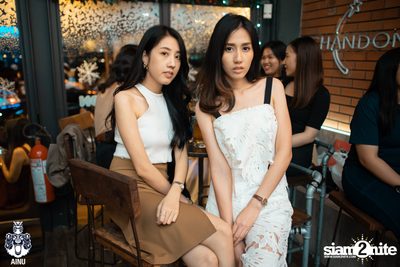 Friday Night at Ainu Bar — photo 23