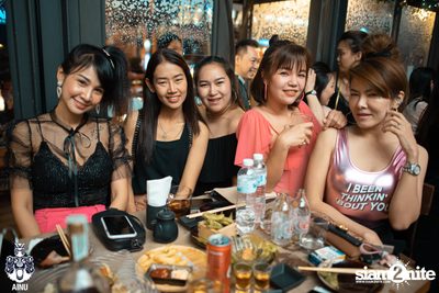 Friday Night at Ainu Bar — photo 27