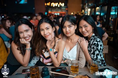 Friday Night at Ainu Bar — photo 30