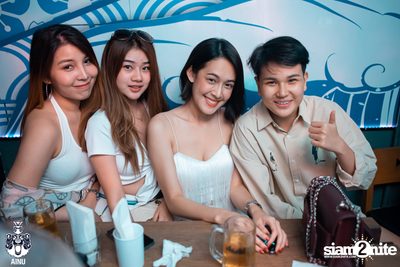 Friday Night at Ainu Bar — photo 36