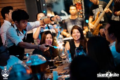 Friday Night at Ainu Bar — photo 69