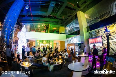 Siam Social at Novotel Bangkok on Siam Square — photo 54