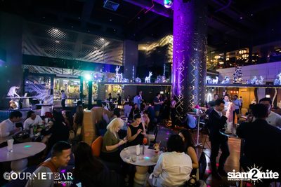 Siam Social at Novotel Bangkok on Siam Square — photo 96