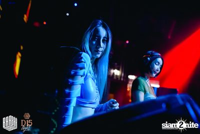 Saturday Night at BARBARBAR — photo 35