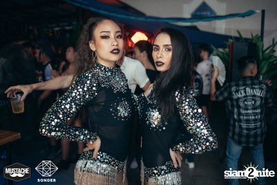 SONDER Rooftop Festival at Market Rooftop Soi 11 — photo 39