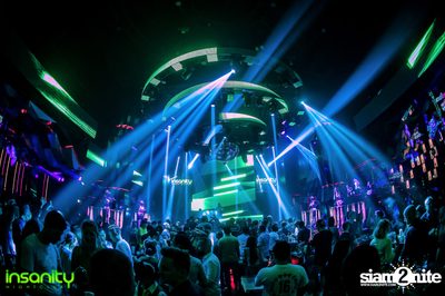DJ T Asian Invasion ที่ Insanity Nightclub — photo 17