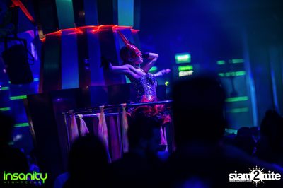 DJ T Asian Invasion ที่ Insanity Nightclub — photo 58