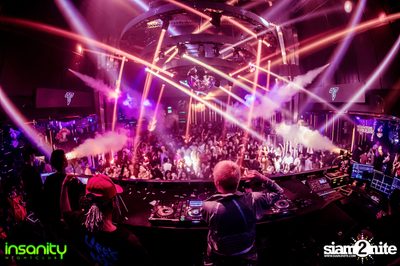 DJ T Asian Invasion ที่ Insanity Nightclub — photo 74