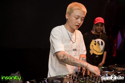 DJ T Asian Invasion ที่ Insanity Nightclub — photo 116
