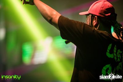 DJ T Asian Invasion ที่ Insanity Nightclub — photo 132