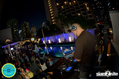 Aesop's Pool Party Takeover 2: The Olympic Edition ที่ โรงแรมพาร์ค พลาซ่า บางกอก — photo 83