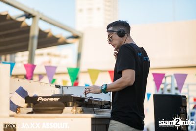 amBar Pool Party ที่ Four Points by Sheraton — photo 14