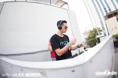 amBar Pool Party ที่ Four Points by Sheraton — photo 26