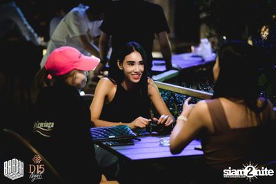 Friday Night at BARBARBAR — photo 27