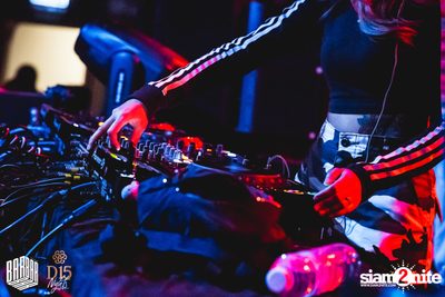 Friday Night at BARBARBAR — photo 100