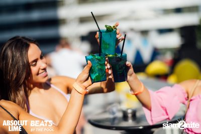 Beats by the Pool at W Bangkok | Sathorn — photo 9