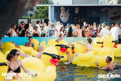Beats by the Pool at W Bangkok | Sathorn — photo 59