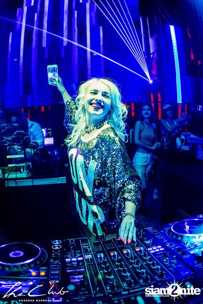 Lia Lisse at The Club Khaosan — photo 60