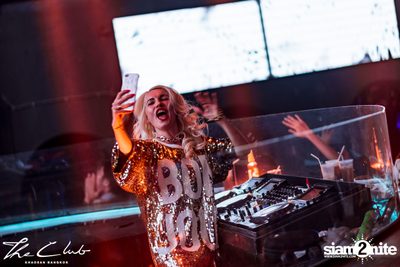 Lia Lisse at The Club Khaosan — photo 72