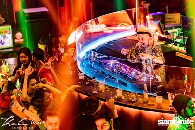 Lia Lisse at The Club Khaosan — photo 82