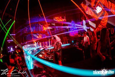 Lia Lisse at The Club Khaosan — photo 100