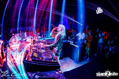 Lia Lisse at The Club Khaosan — photo 114