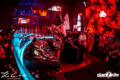 Lia Lisse at The Club Khaosan — photo 115
