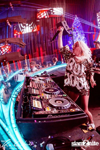 Lia Lisse at The Club Khaosan — photo 116