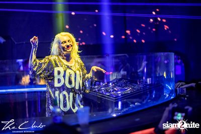 Lia Lisse at The Club Khaosan — photo 153